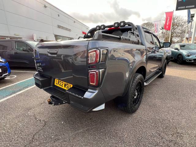 2022 Isuzu D-max 1.9 V-Cross Double Cab 4x4