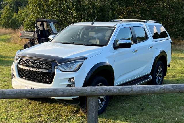 Isuzu D-max 1.9 DL40 Double Cab 4x4 Pick Up Diesel White